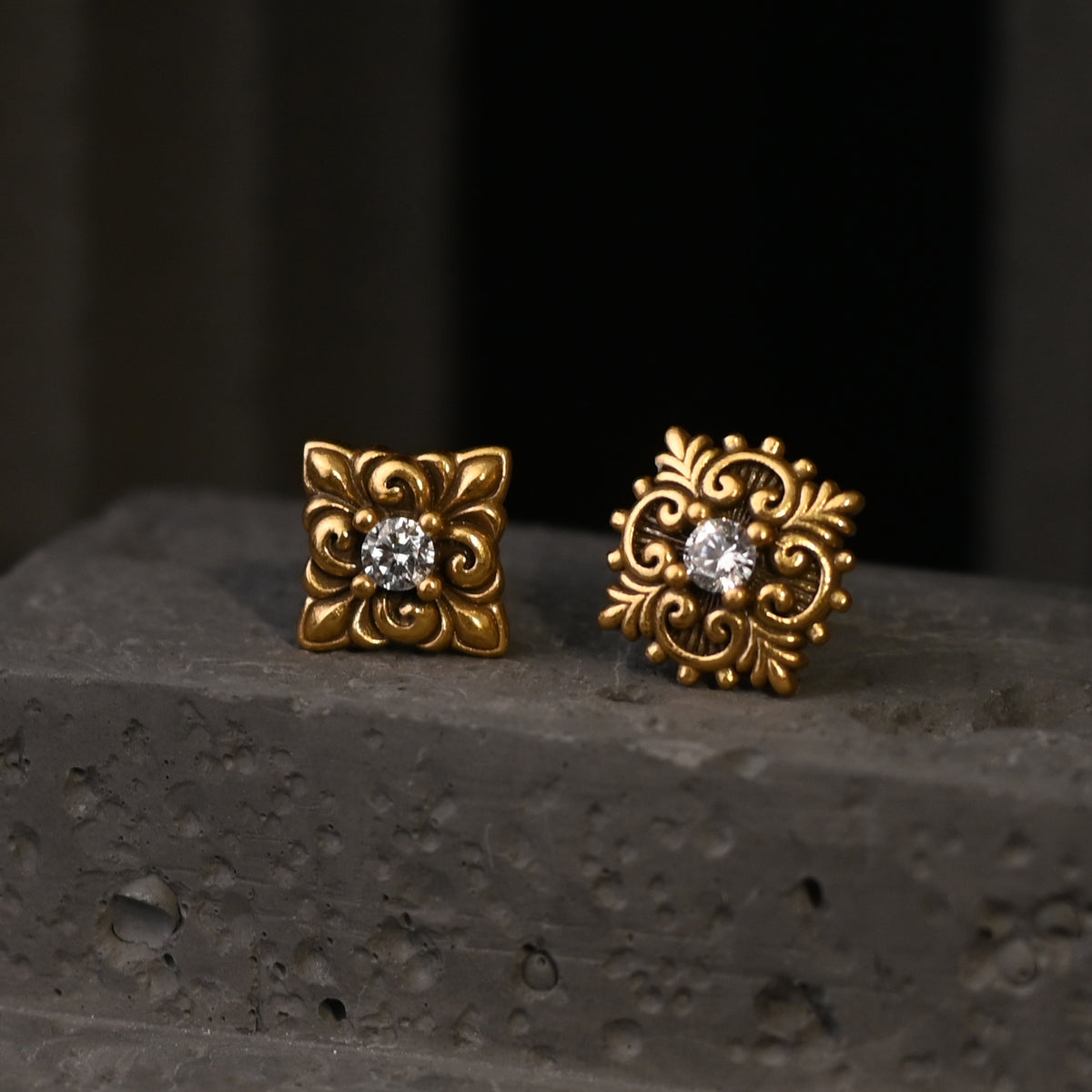 The Gothic Baroque Mismatched Acanthus & Filigree / Solitaire Vintage Gold Stud Earrings