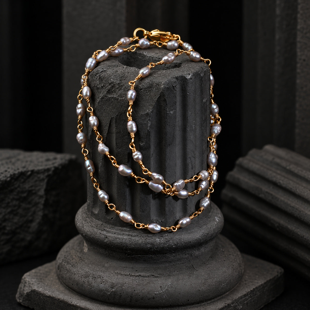 HCNE006 gray pearl necklace front view