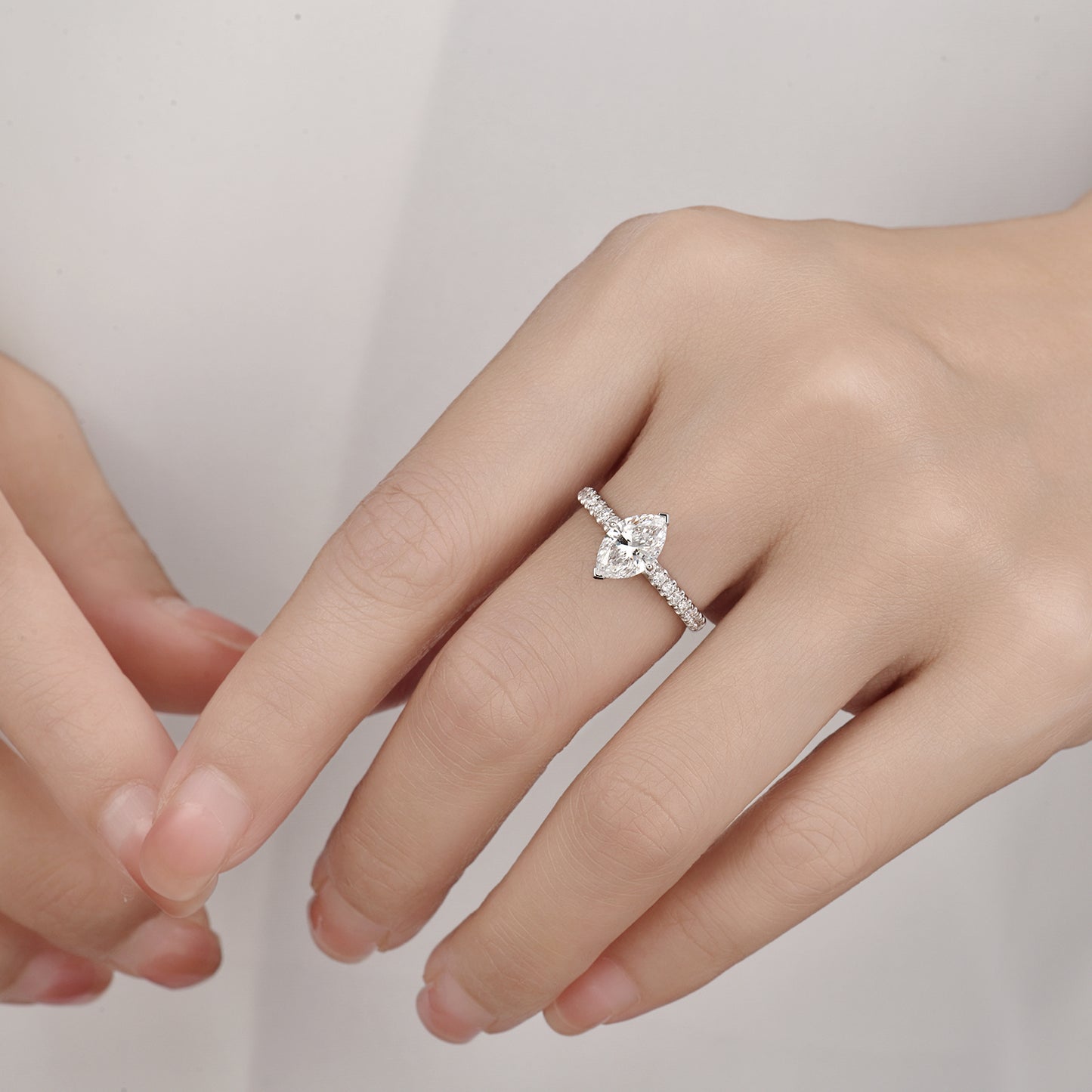 Mixed Shape Single Shared Ring