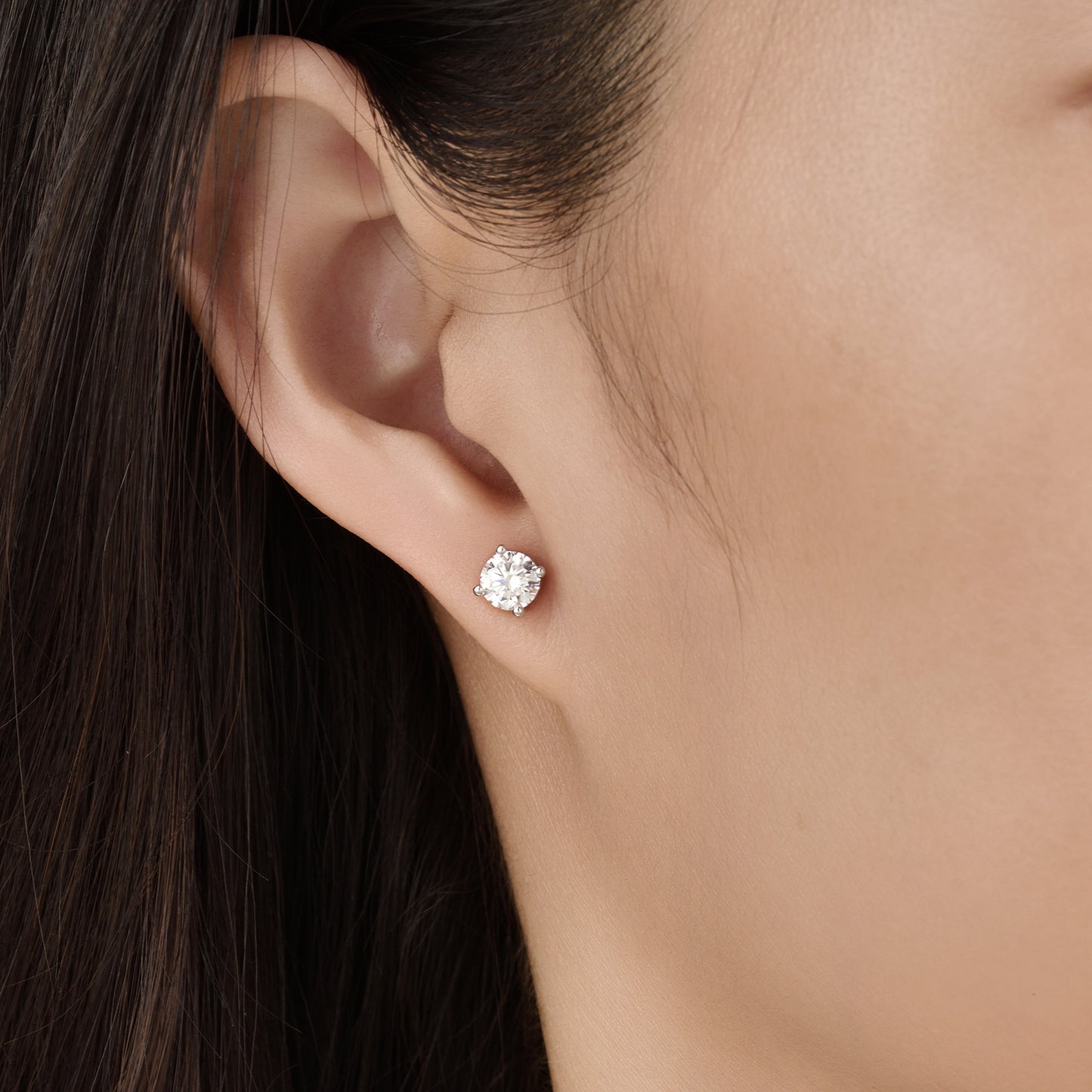 Solitaire Earring