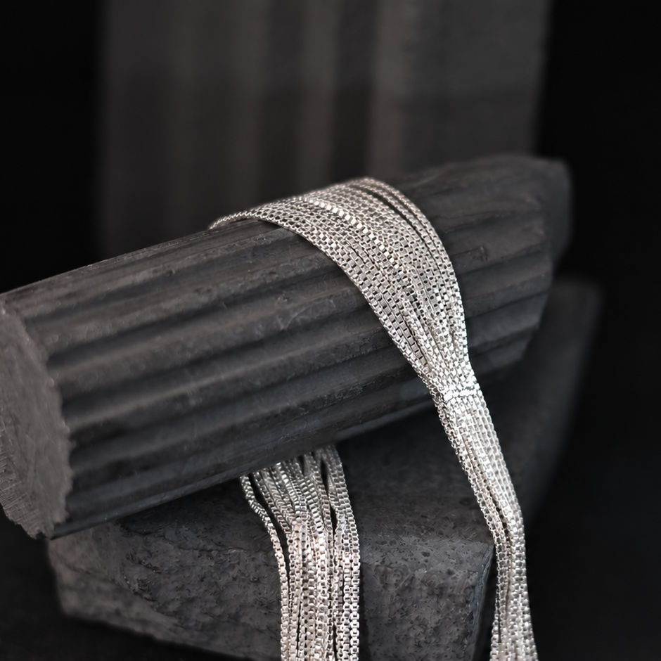 The Aurelia Waterfall / Rhodium Silver 7-Strand Box Chain Layered Choker Necklace with 10cm Cascade Tassel (36cm + 6cm)