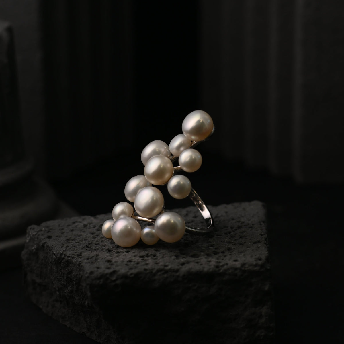 The Aurelia Cluster / Architectural Multi-Level Pearl Statement Ring