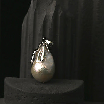 The Aurelia Branching Baroque / Sculptural Tendril Pearl Pendant
