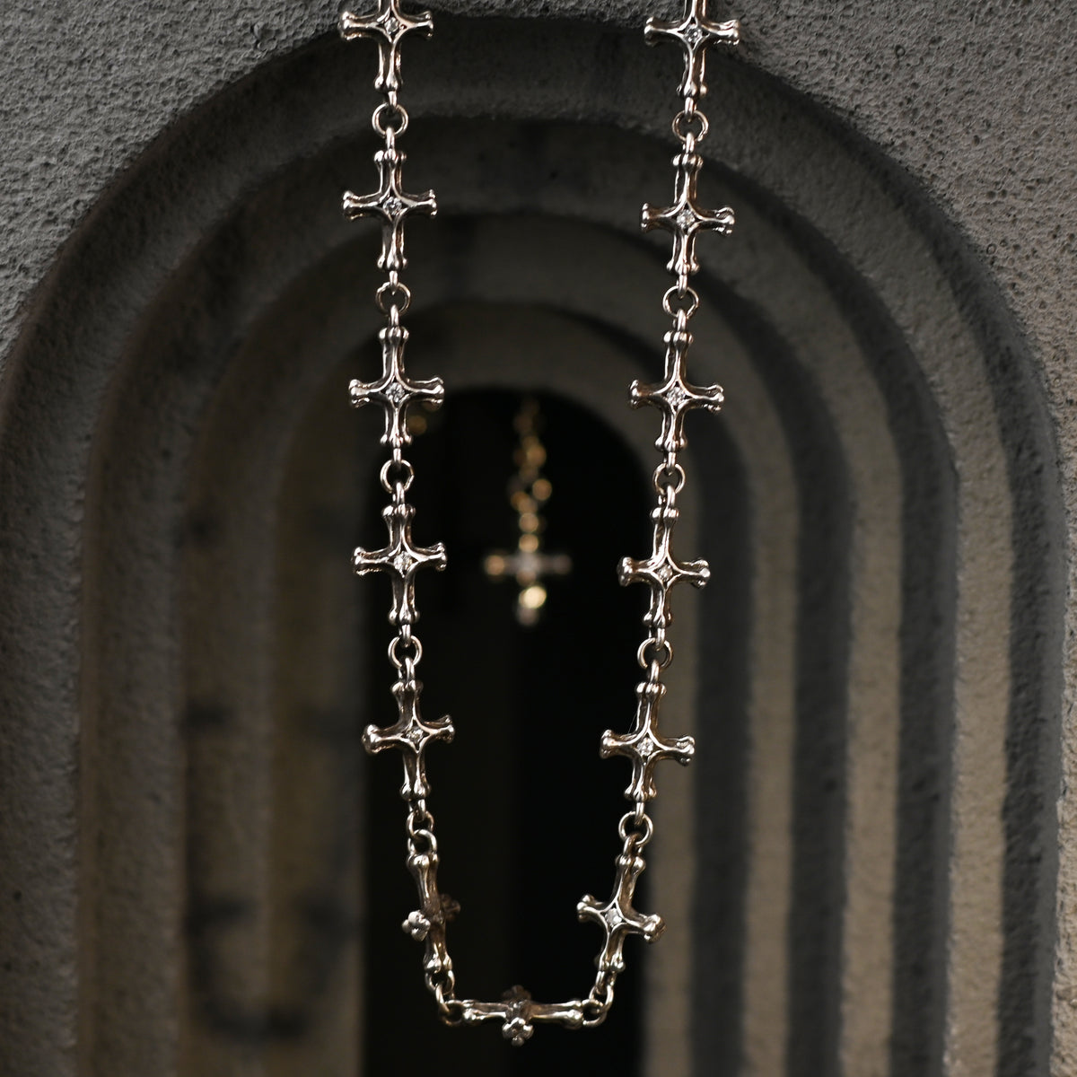 The Gothic Solitaire Station Cross / Antiqued Silver Y-Lariat Chain Necklace