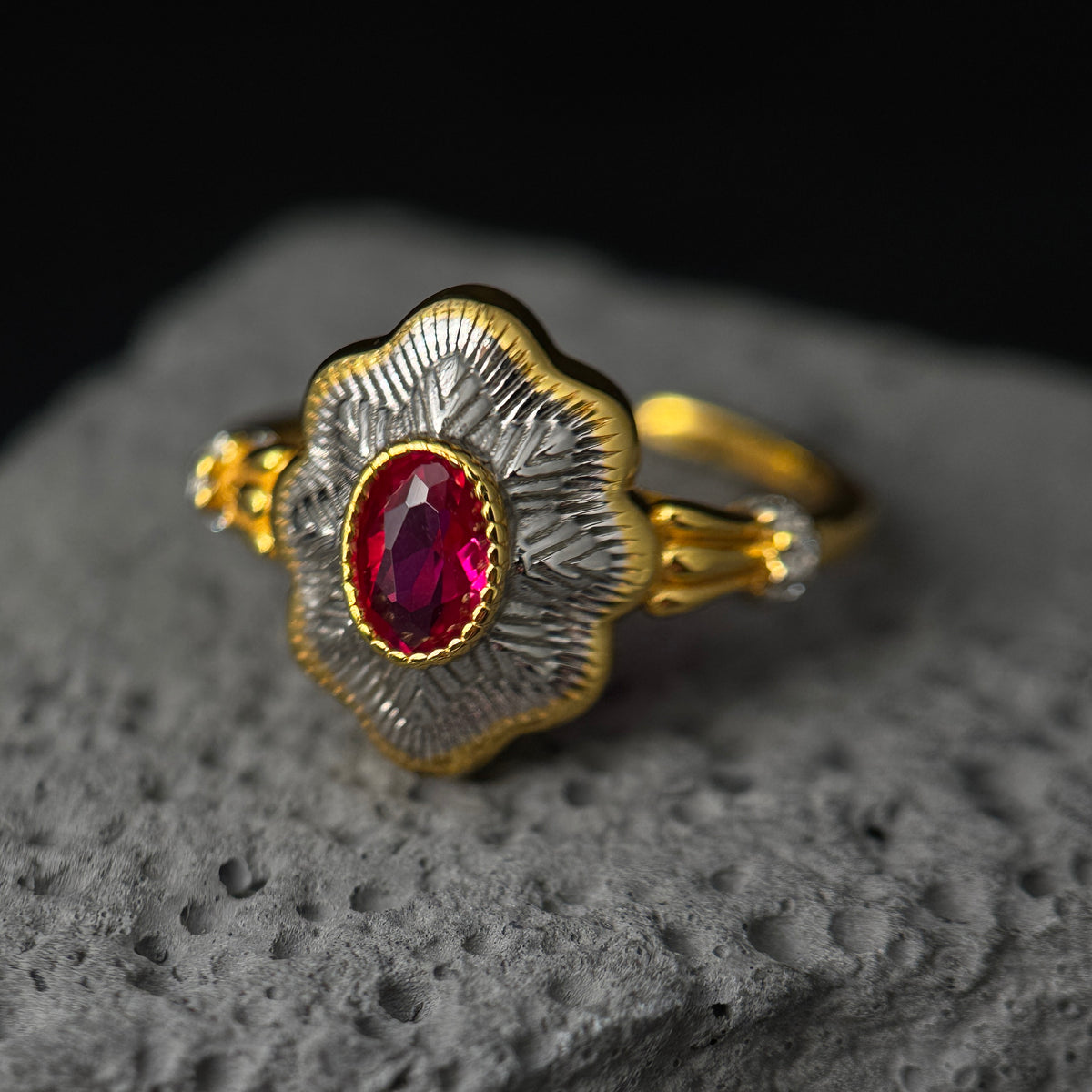 The Royal Crimson / Two-Tone Renaissance Oval Ring