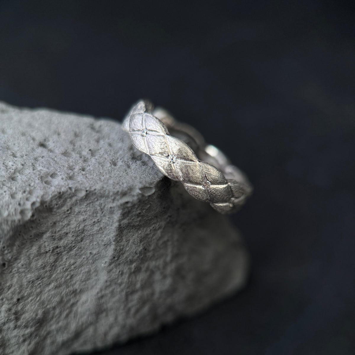 The Silver Quilted Woven / Moonlight Lattice Band