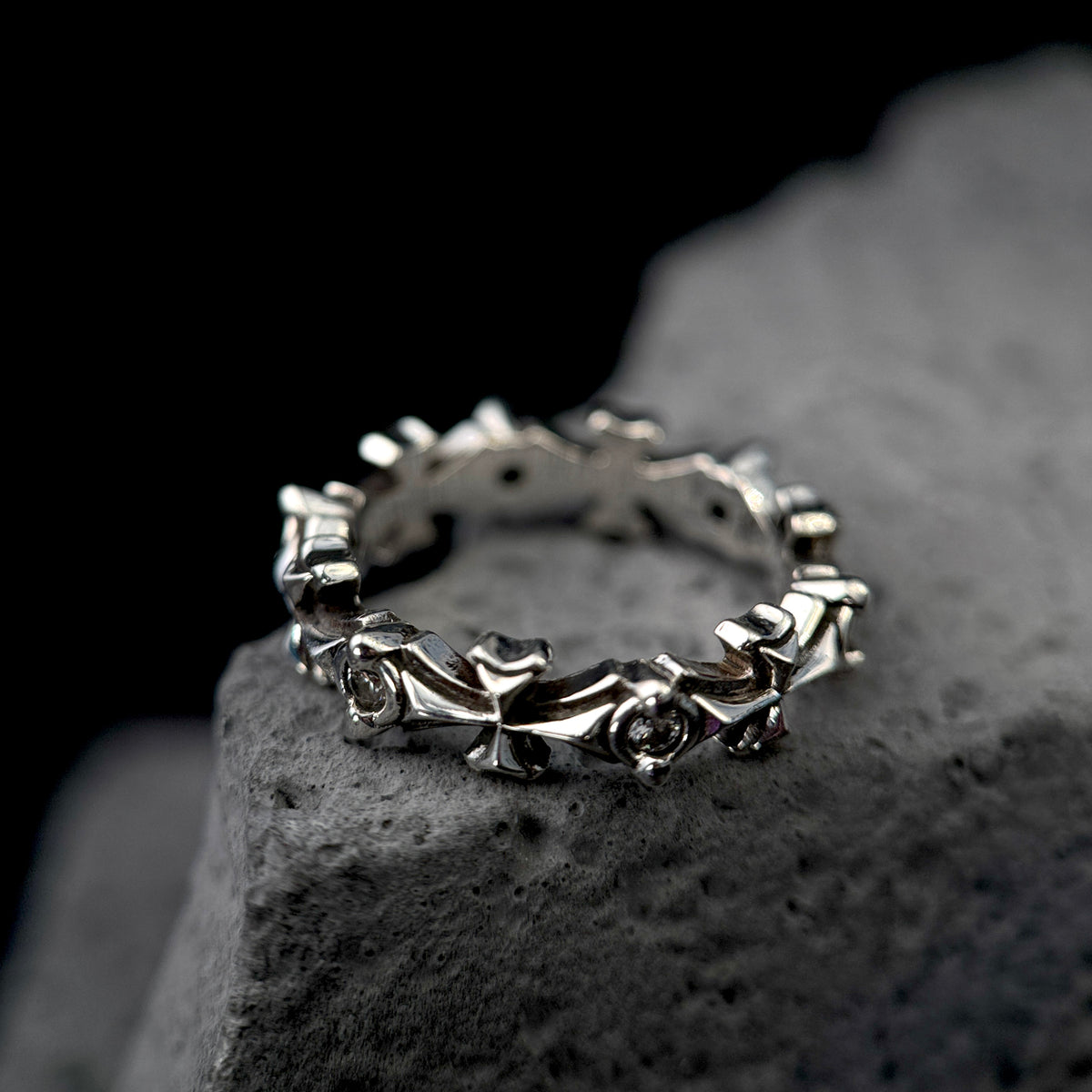The Gothic Cross / Antiqued Silver Eternity Cross Band Ring