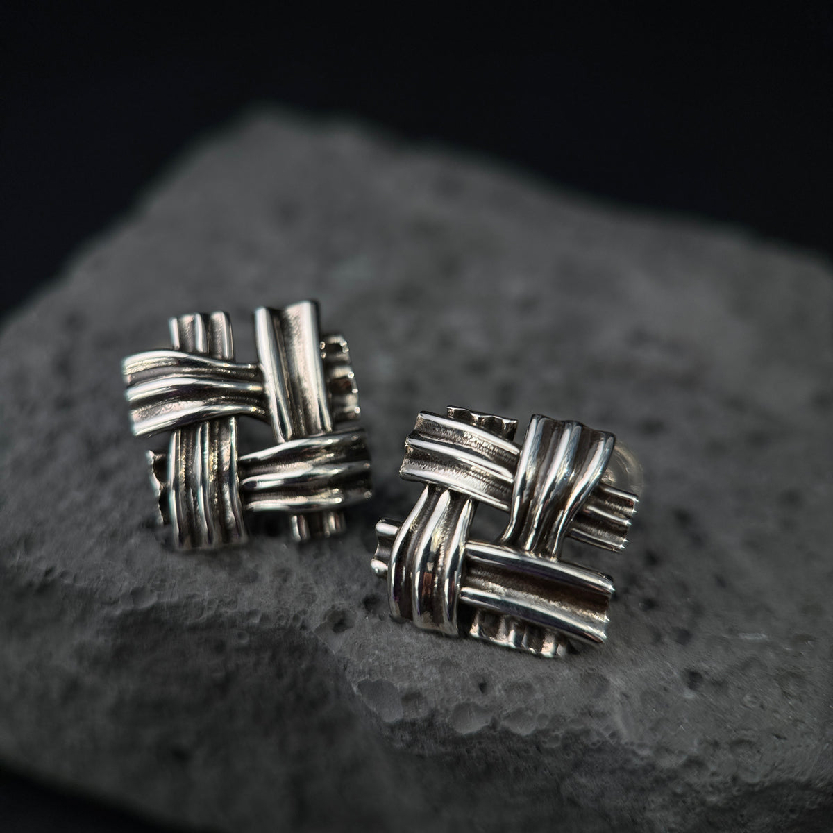 The Woven Mesh / Textured Interlocking Ribbed Silver Stud Earrings