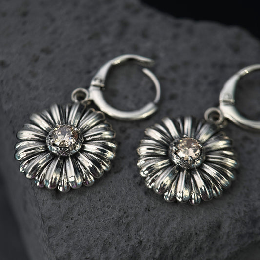 The Gothic Daisy Solitaire / Antiqued Silver Champagne Gem Huggie Drop Earrings