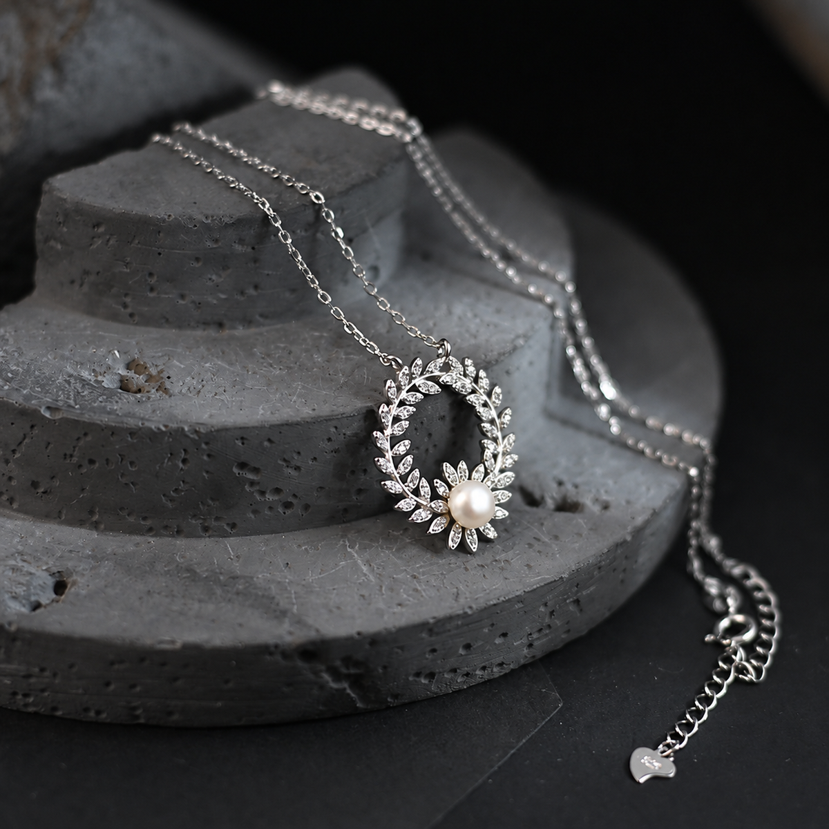 The Aurelia Laurel Wreath / Micro-Pavé Leaf Pearl Pendant Necklace