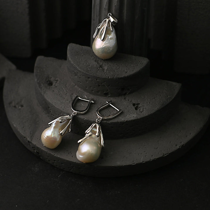 YHNE006 Necklace