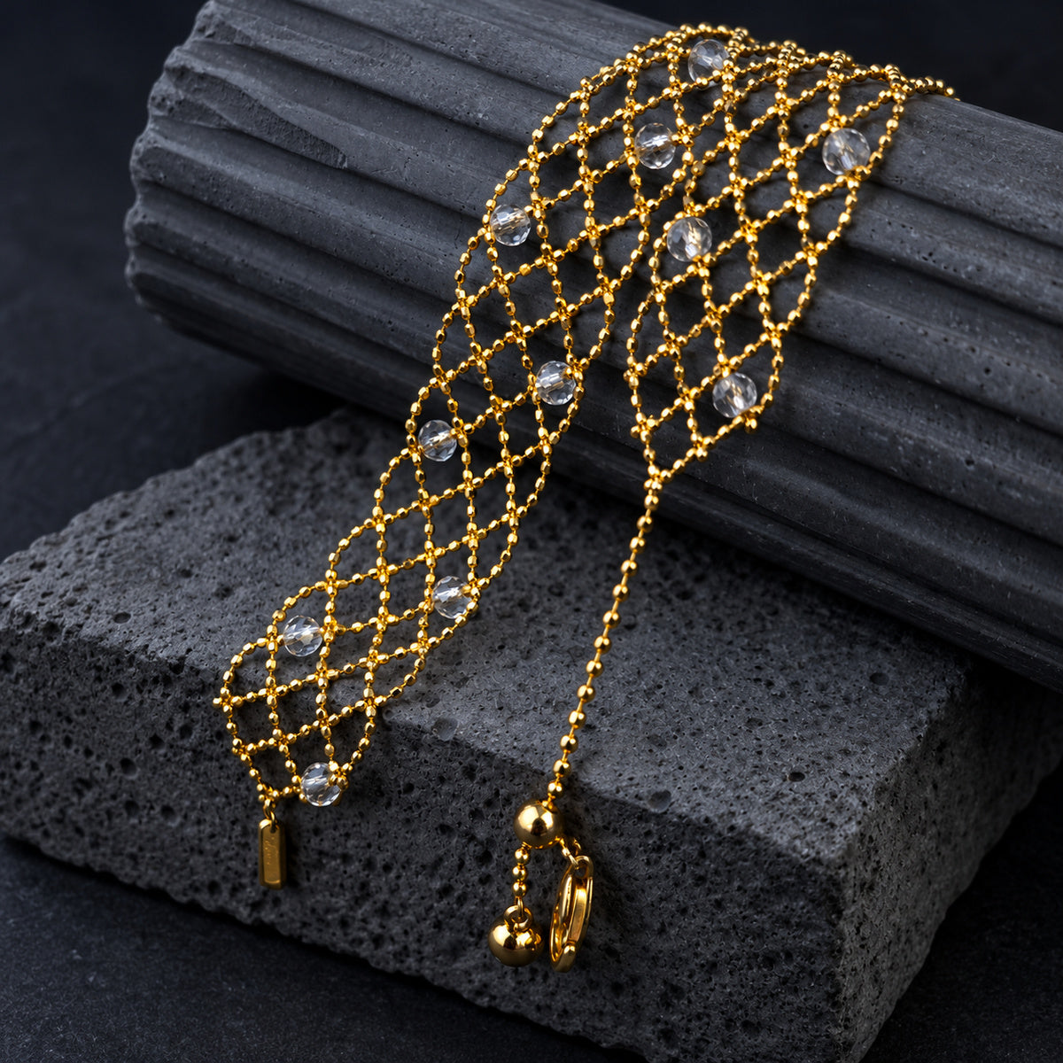 YYBR013 bracelet detail view