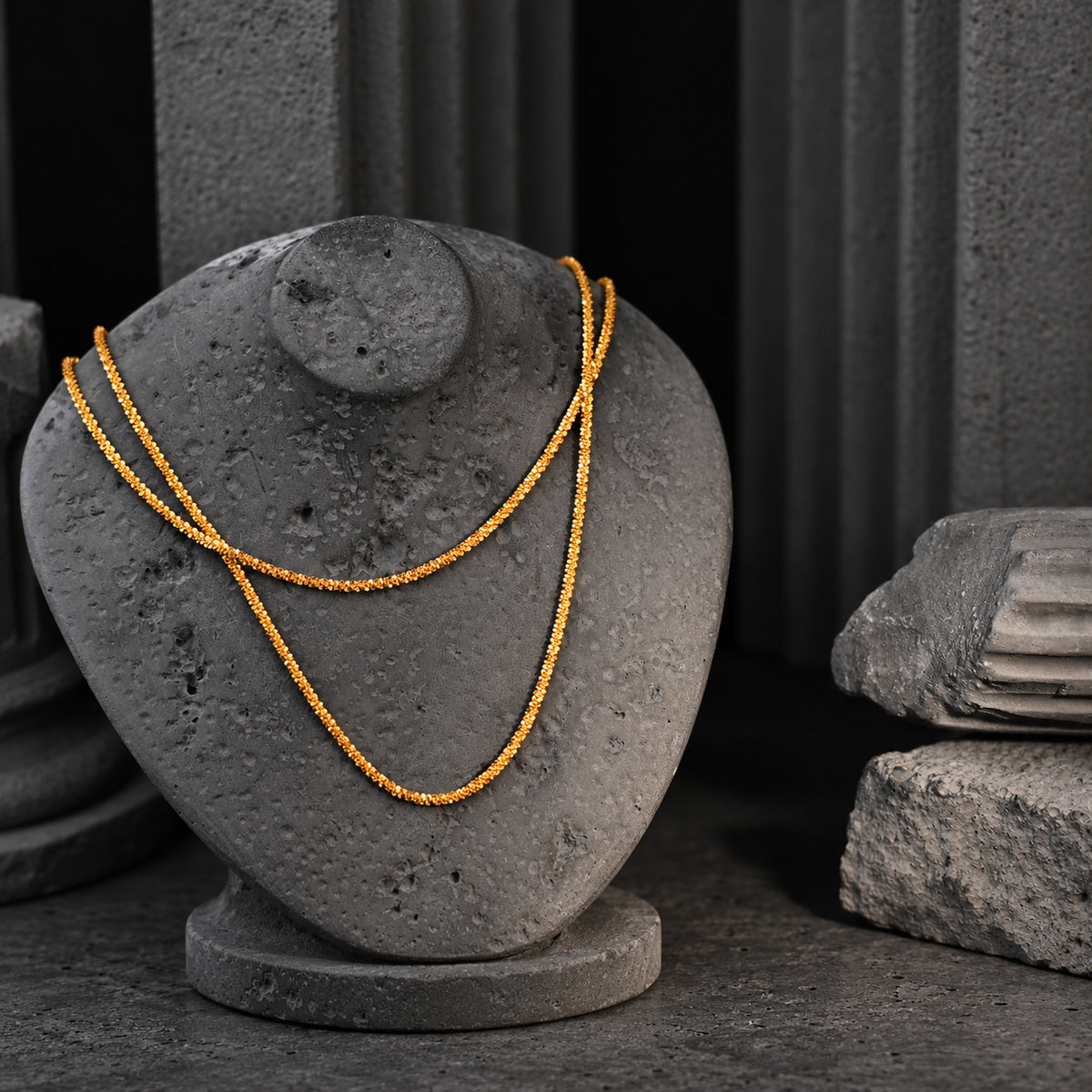 YYNE021 necklace front view